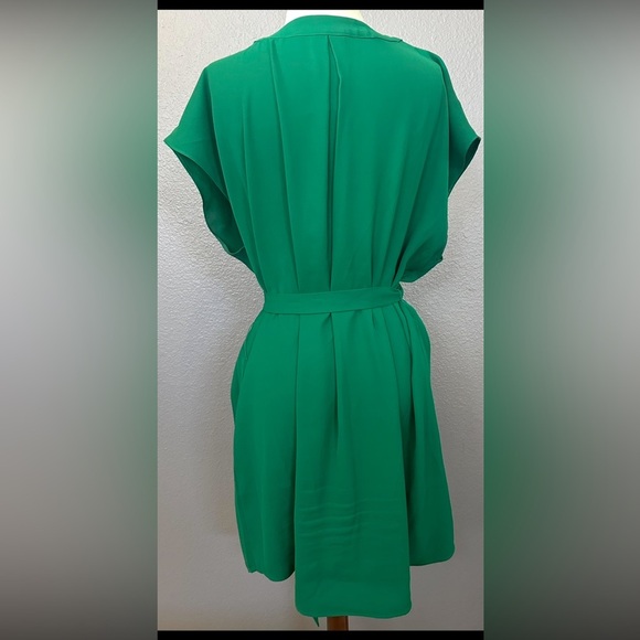 Women’s Vibrant Green Dress with Belt - Picture 4 of 5